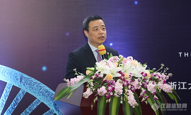 迪安诊断实控人减持股票832万股 套现2.6亿_资