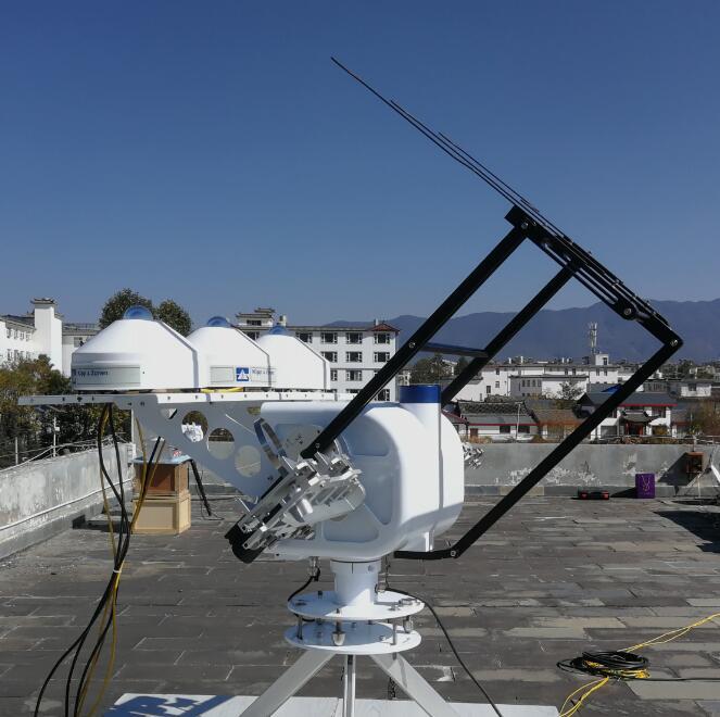 太阳自动跟踪器 sts1000和sts2000