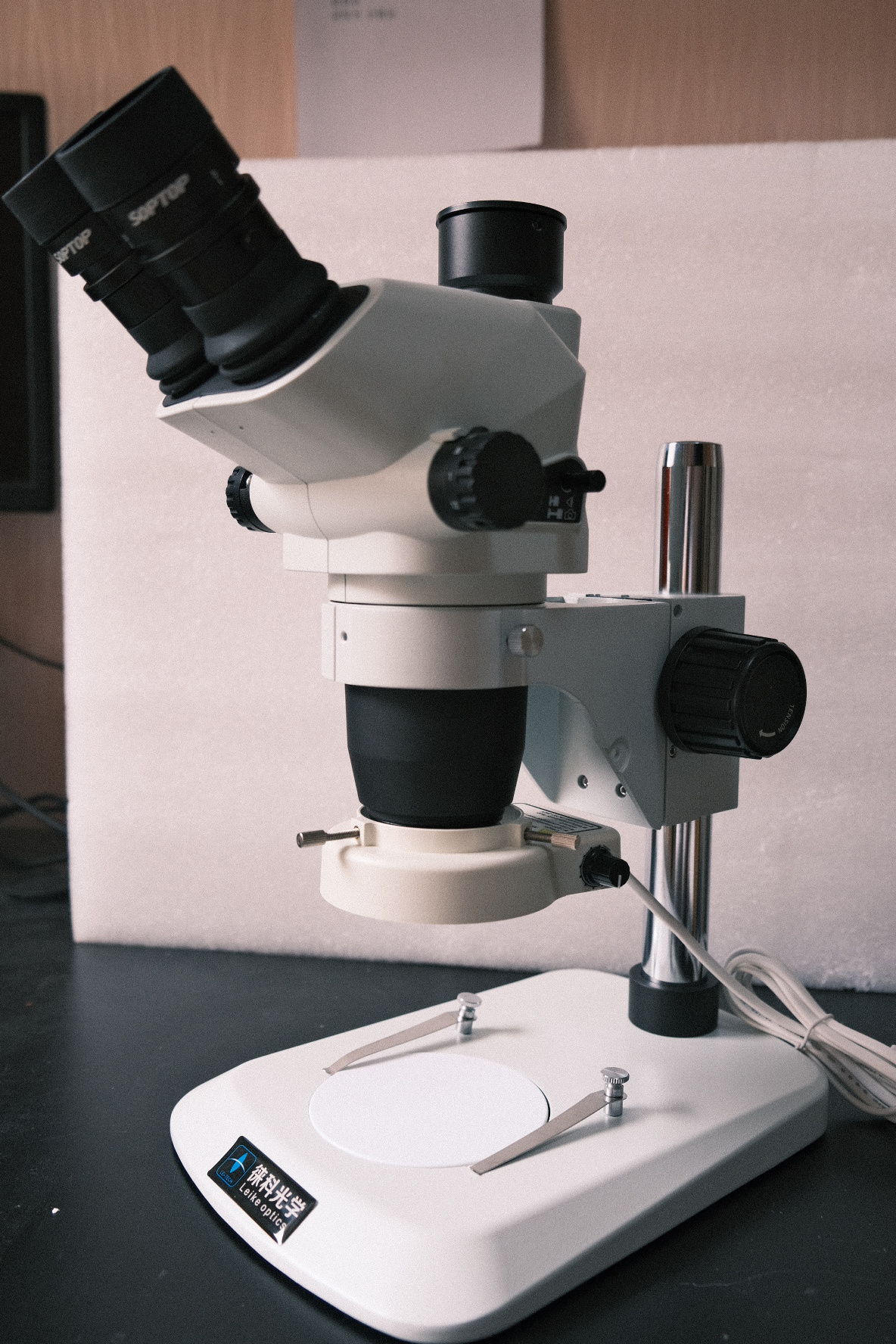 解剖显微镜