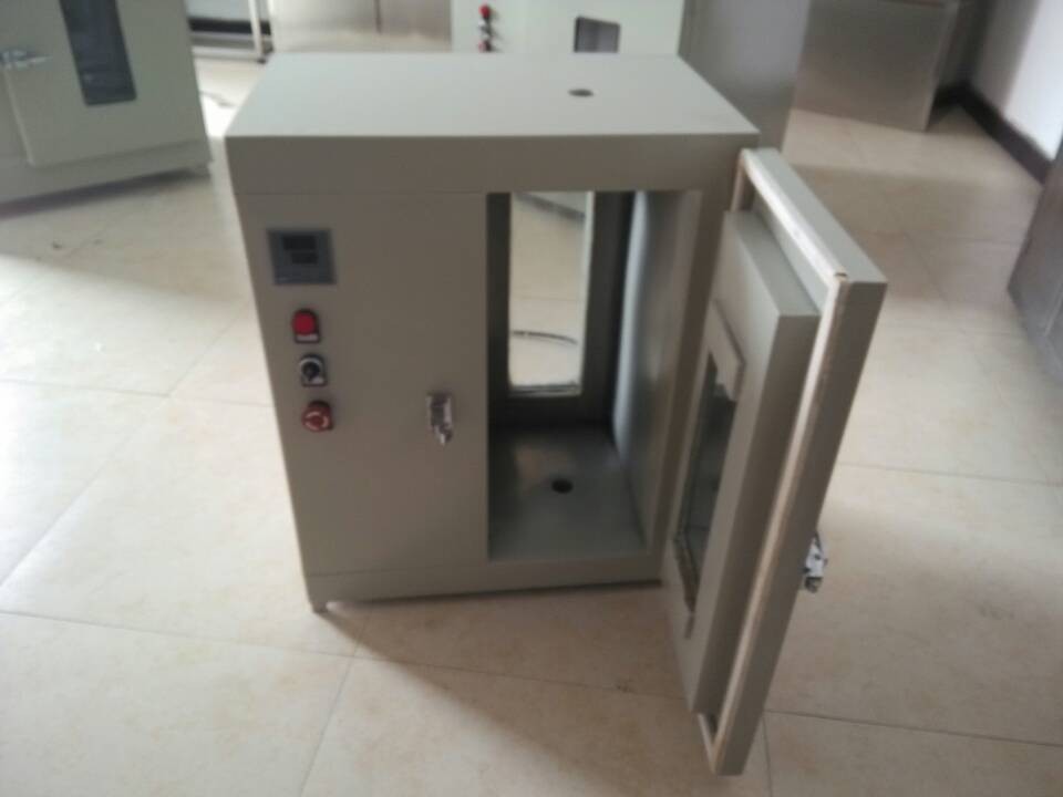 电热恒温干燥箱 实验室干燥箱上海声彦超声波仪器有限公司