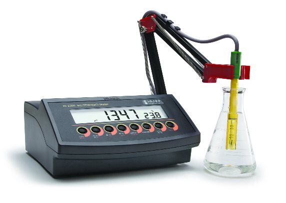 HANNA品牌 HI2300 电导率EC-TDS-盐度测定仪