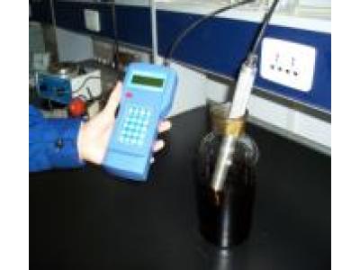 手持式变压器油水分检测仪