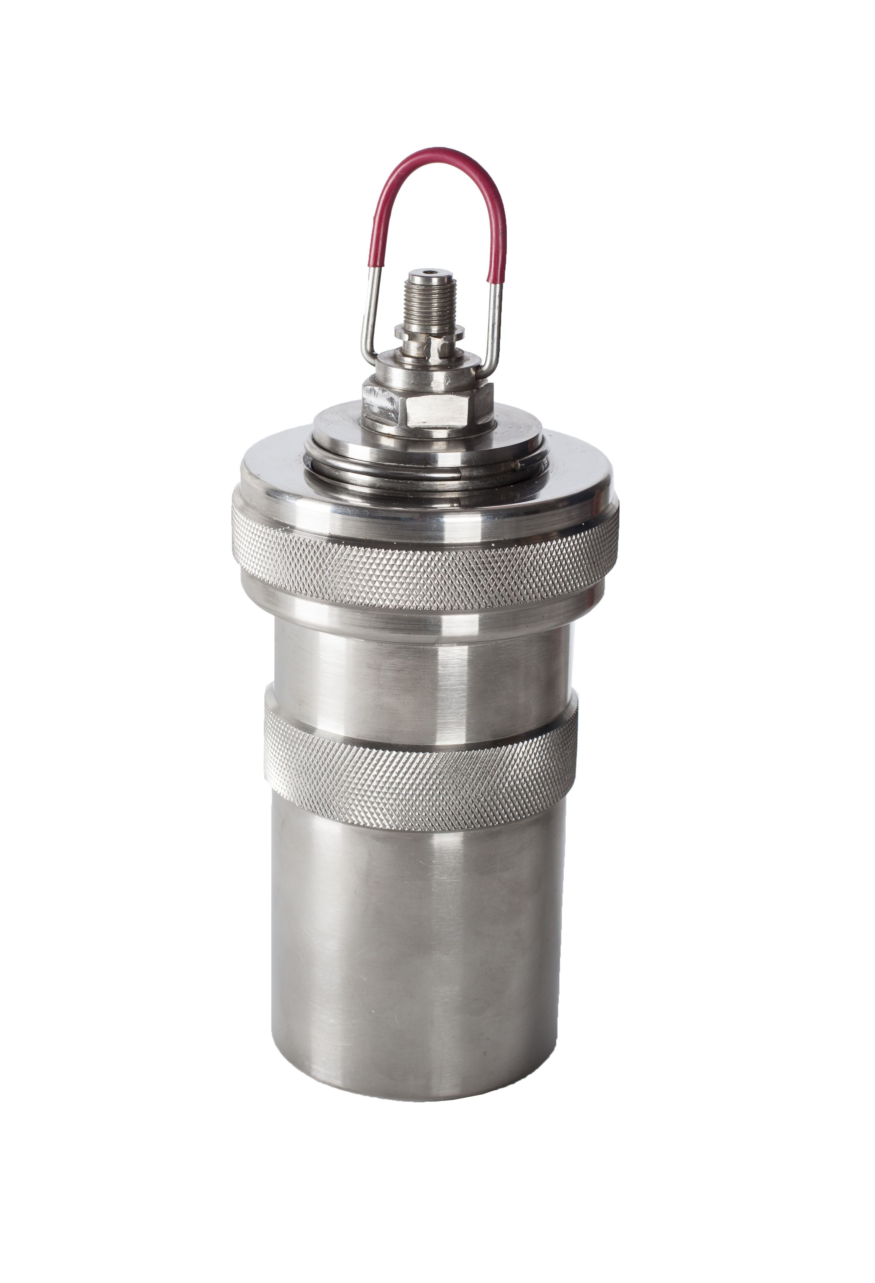 燃烧,待测组分从样品基体中释放出来,并被吸收在置于氧瓶中的吸收液中