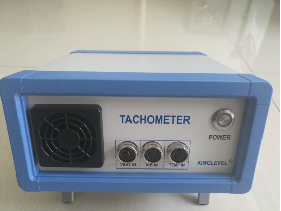 TACHOMETER-新型发动机转速油温综合测试仪