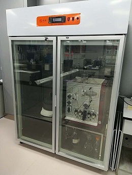 GYCX-1300多功能生物实验层析柜