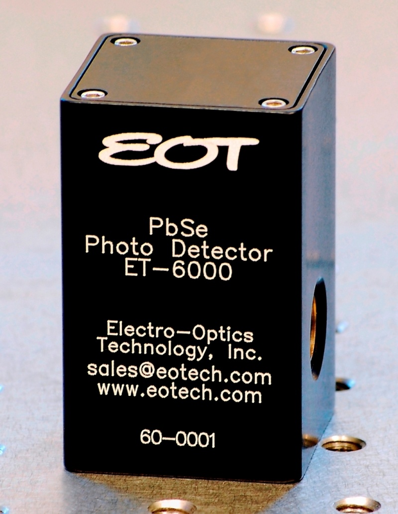 EOT PbSe中红外大面积功率探测器