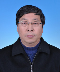 华东理工大学化学与分子工程学院教授，上海市“功能性材料化学”重点实验室副主任，近红外光谱分会副理事长。2010年10月成功组织承办了第三届全国近红外光谱学术会议和第二届亚洲近红外光谱学术会议。近年来主要从事近红外光谱分析仪器、化学计量学算法和应用方面的研究与开发工作。涉足的领域包括：工业在线监测、工业产品快速检测、农产品及中草药品质快速鉴别等。