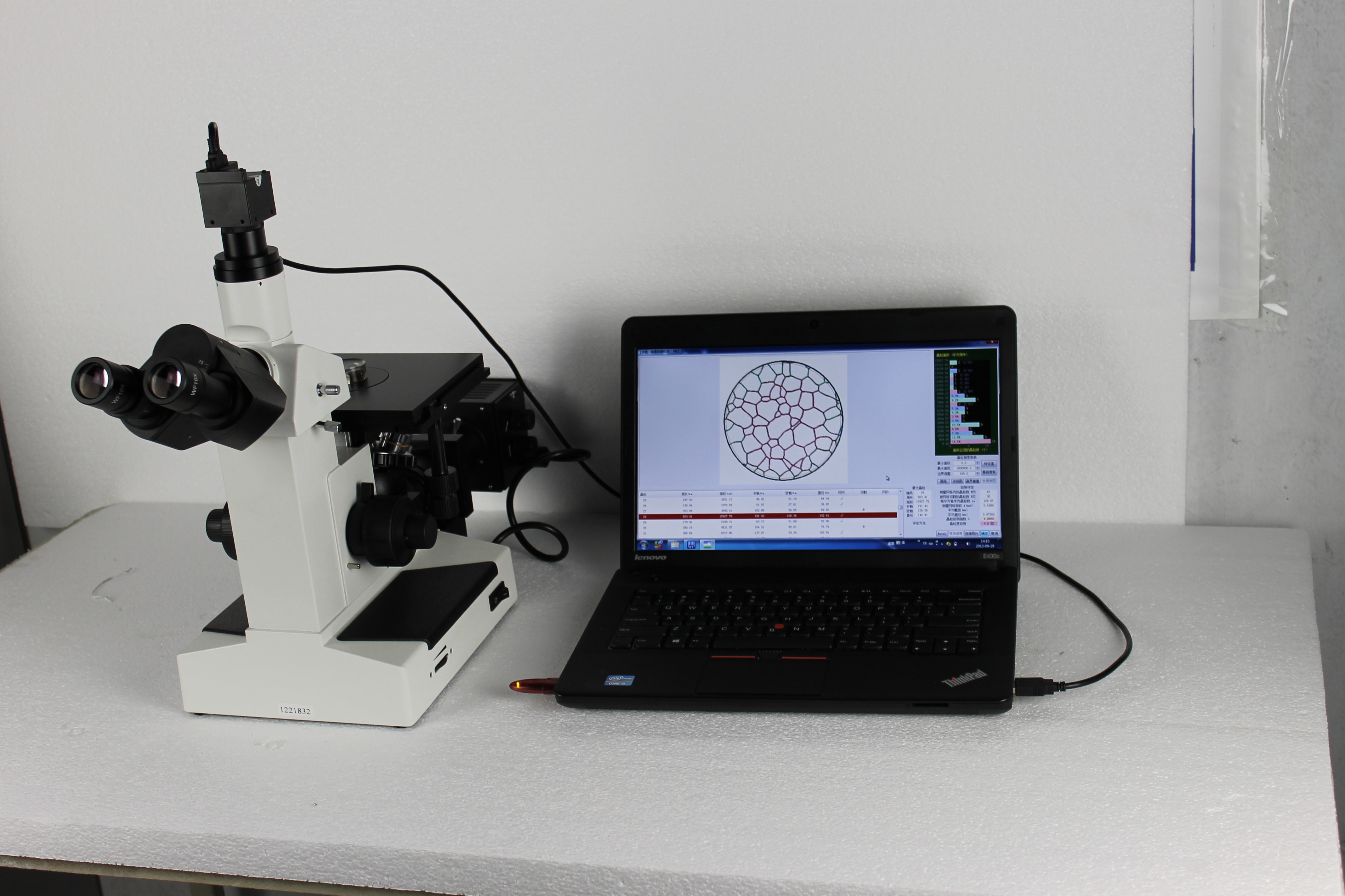 M-4XC倒置金相显微镜