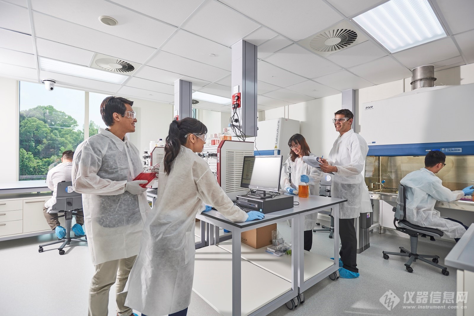 Merck Singapore Lab's Virus Clearance Lab - small - Copy.jpg