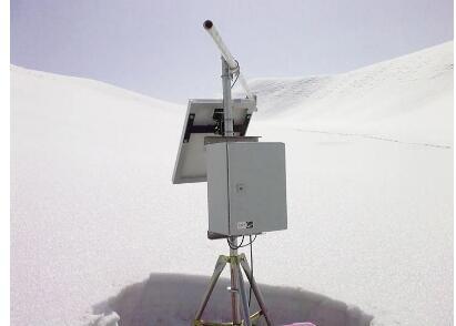 QT-1100 超声波雪厚/水位监测系统