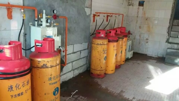 广州红旺燃气瓶组站气化器撬包安装调试