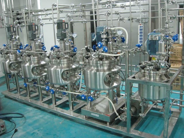SPY-100~10000生物制药配液系统生产线