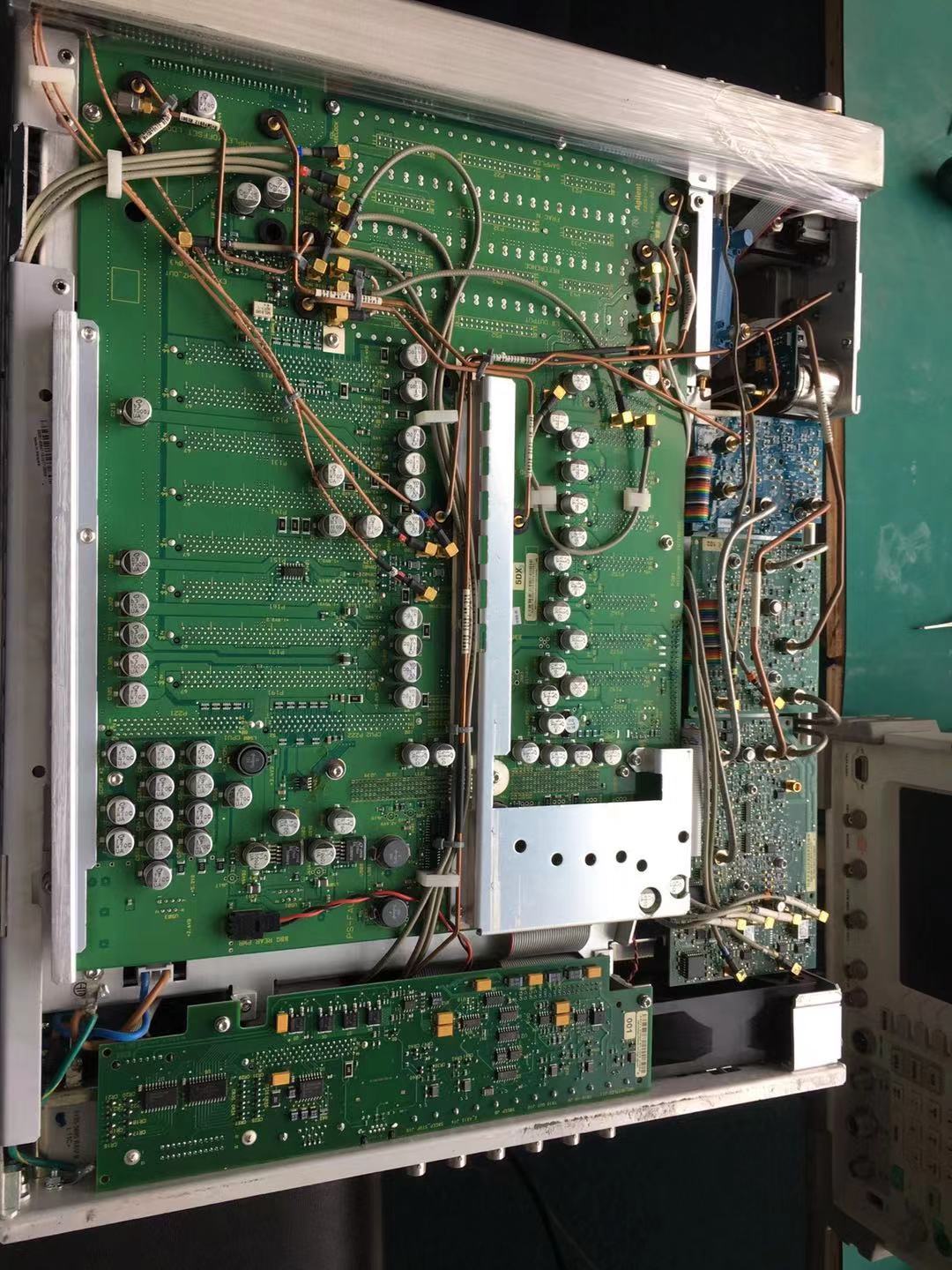 安捷伦E8267D信号发生器维修
