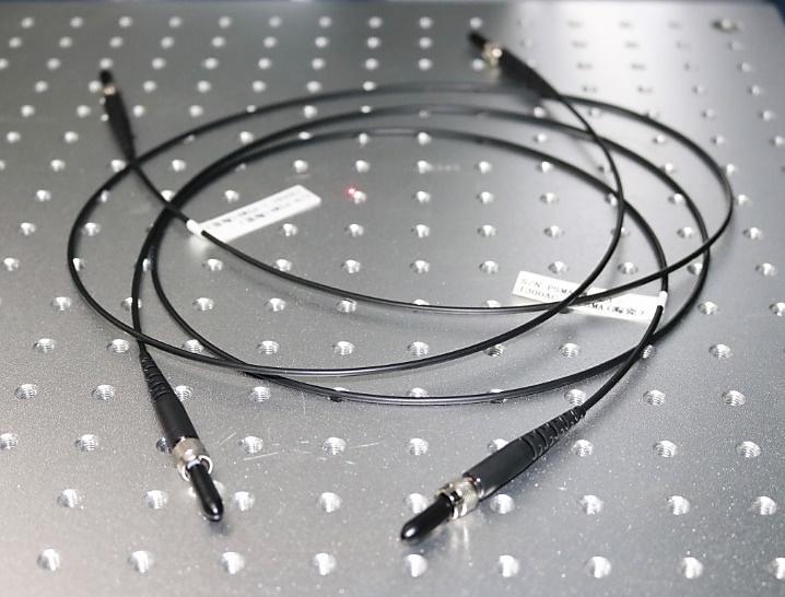 大芯径多模光纤连接器