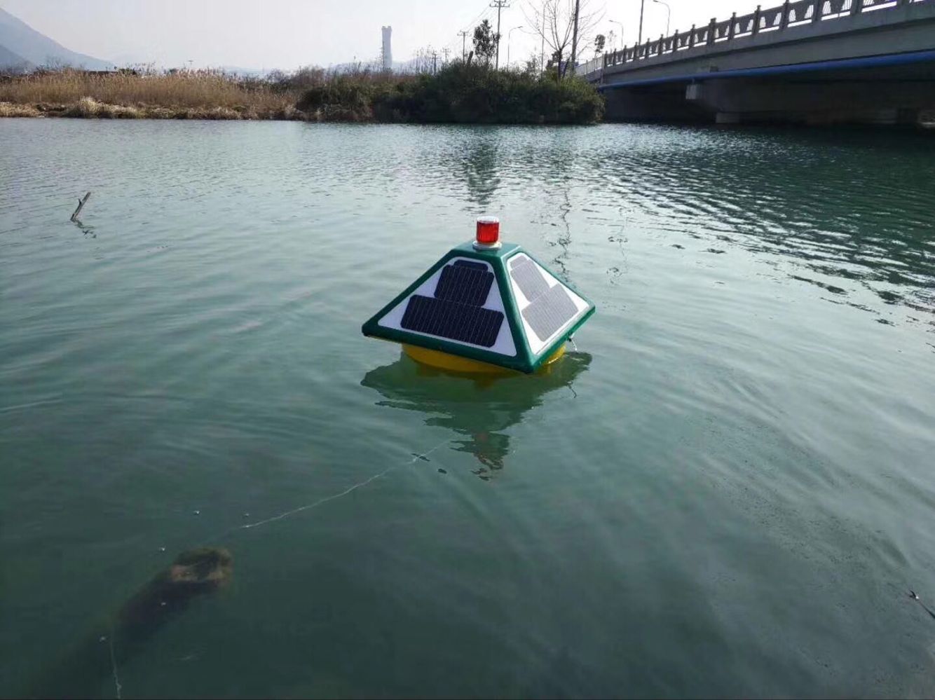 厦门精川助力河长制专用河道水质监测浮标