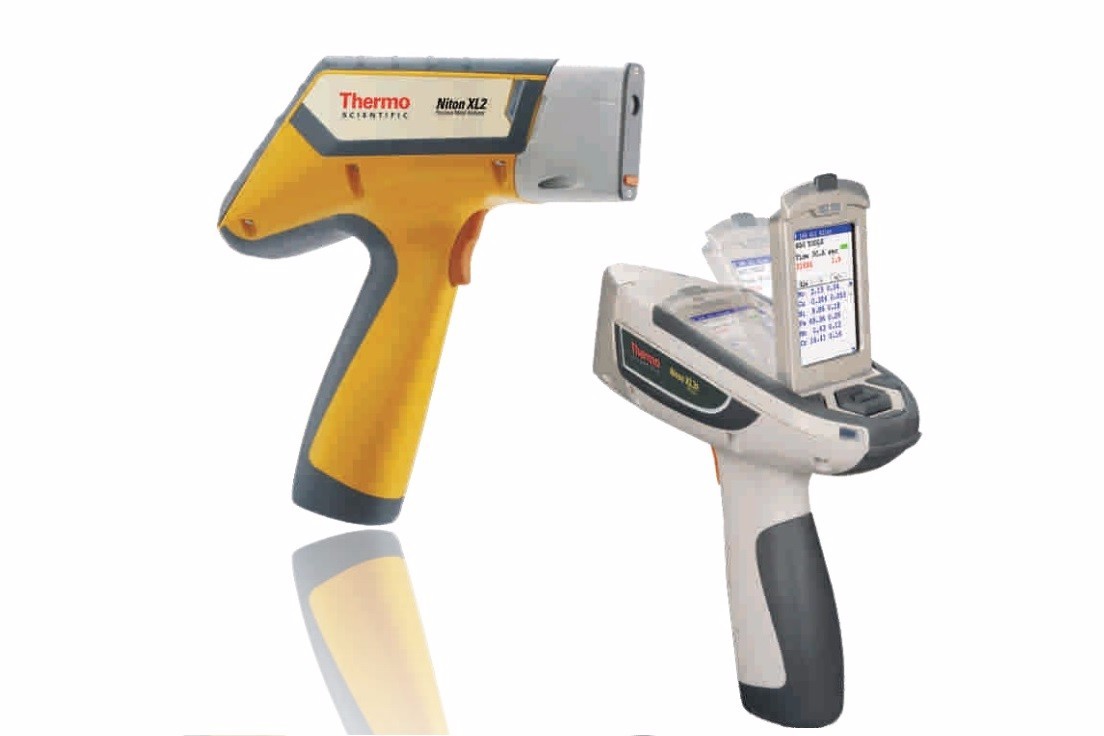 Niton XRF 手持式合金分析仪