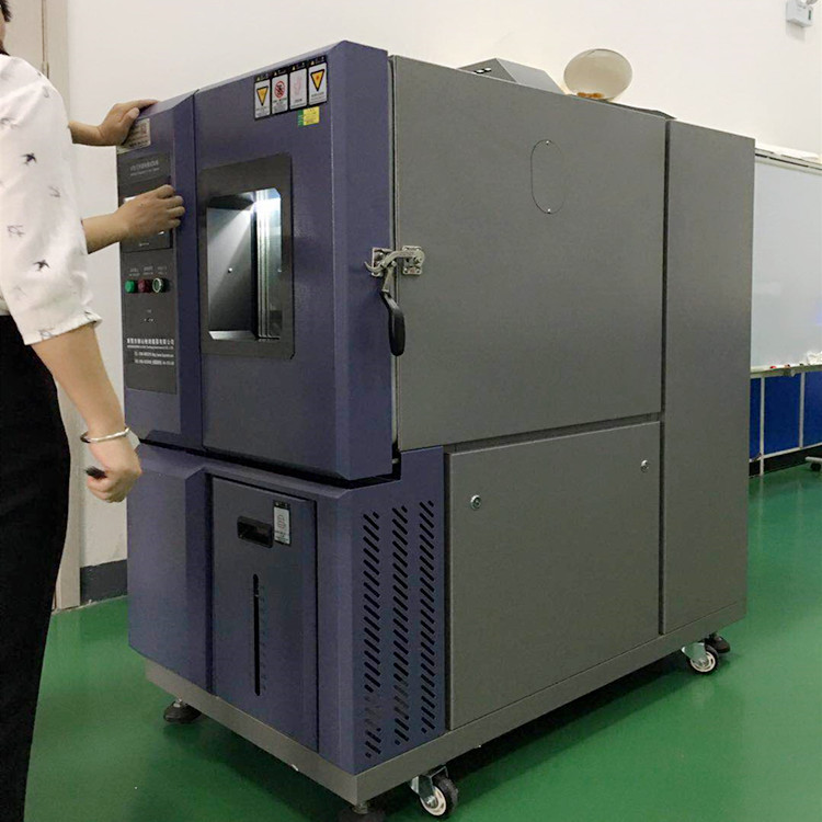 柳沁科技深圳电子产品恒温恒湿试验机LQ-TH-50A