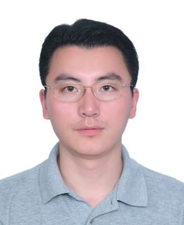 2007年毕业于上海交通大学材料学专业，研究方向为高分子材料的流变学研究。同年加入英国马尔文公司，负责马尔文流变产品线的的技术支持和应用支持。