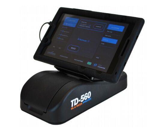 美国特纳台式紫外荧光水中油分析仪TD-550、TD-560