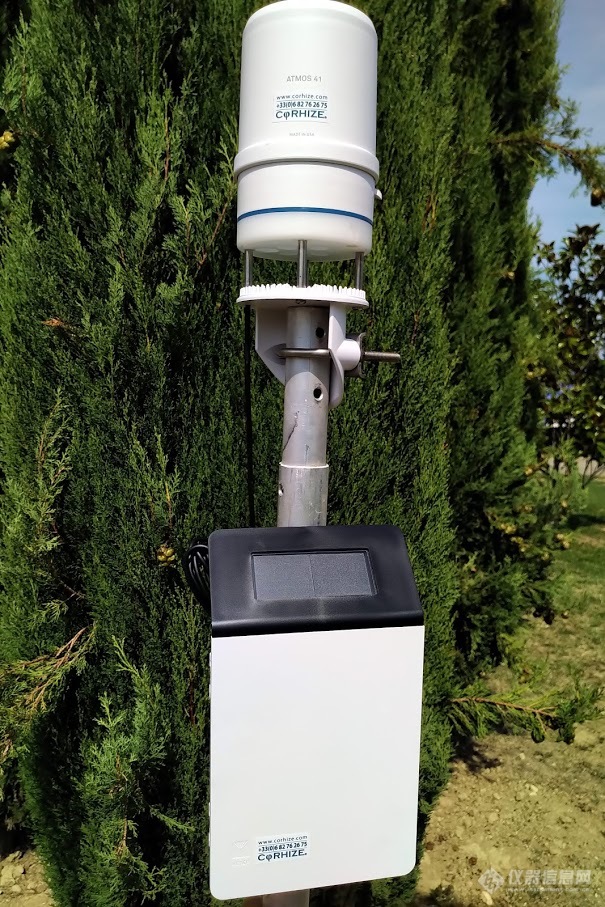 CoRHIZE_Station Meter Atmos 41 sur télémétrie Meter ZL6 3G.jpg