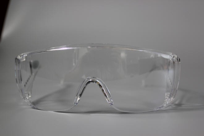 美国路阳 紫外线防护眼镜LUV-10
