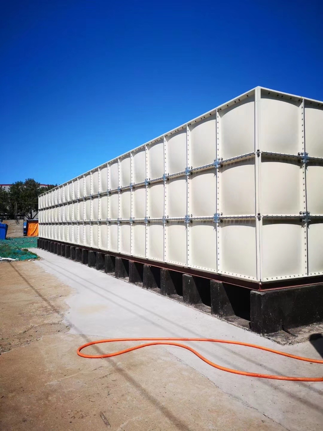 供应台州玻璃钢组合水箱厂家 400立方水箱高度