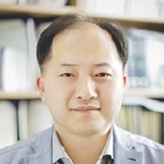 Mun Seok Jeong（鄭文碩）
