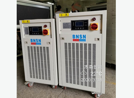 光明冷水机、低温循环水冷冻机3000W