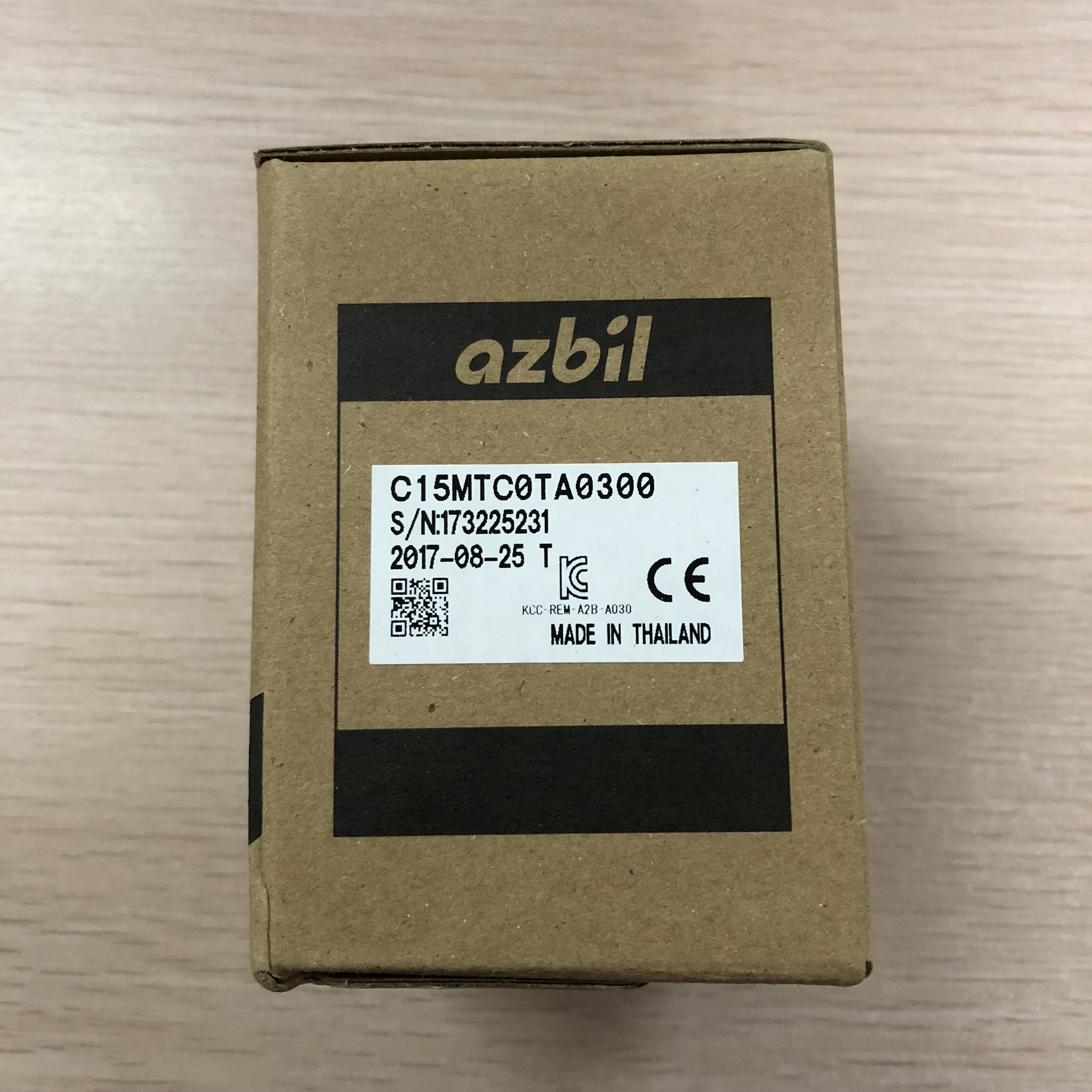 山武温控器AZBIL数字显示温控器C15MTC0TA0300