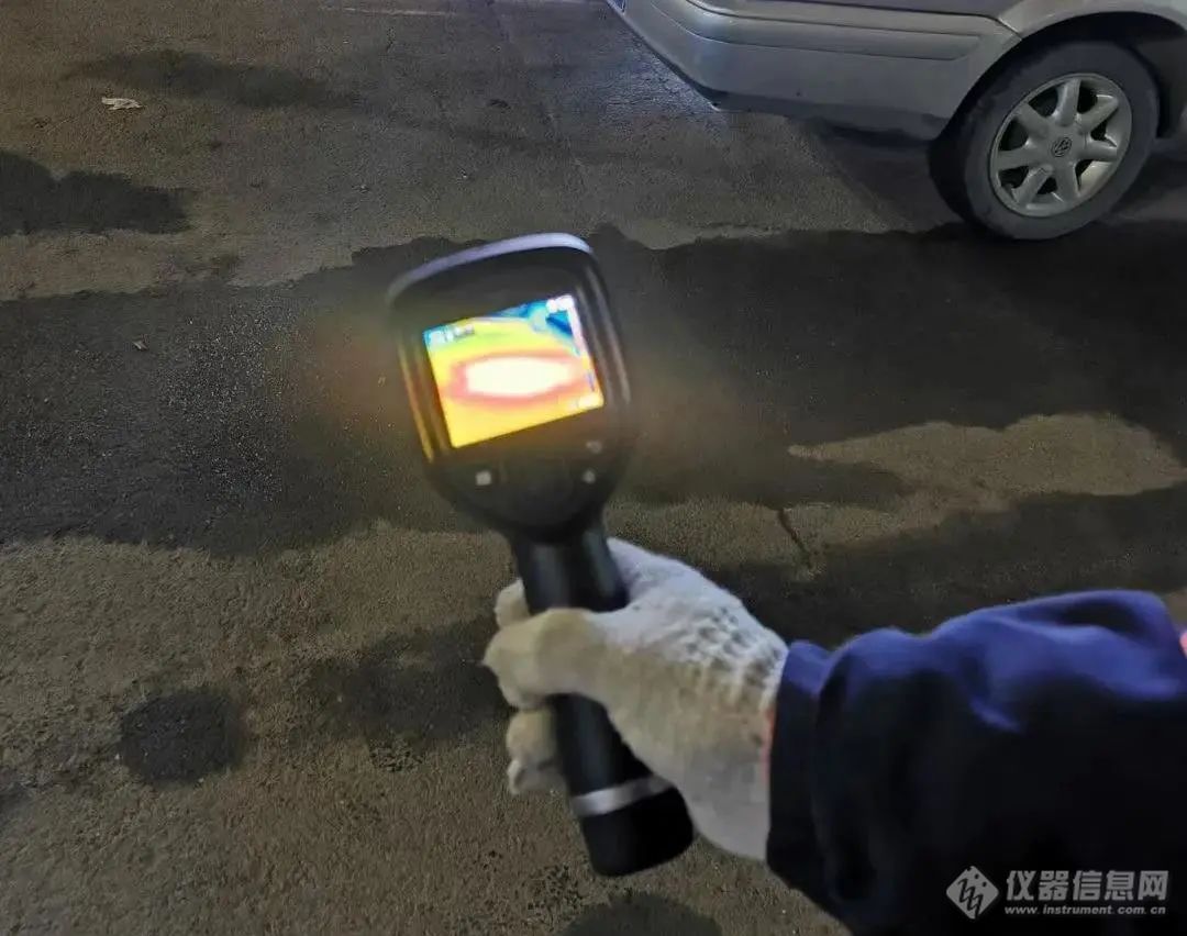 气温骤降16℃，暖通工程师保障正常供暖全靠它......