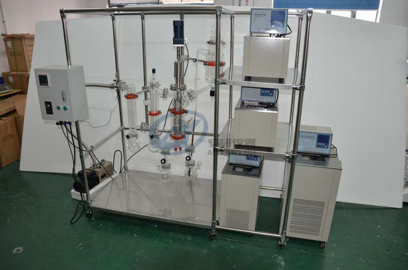 安研 AYAN-F80 短程实验室玻璃真空分子蒸馏仪