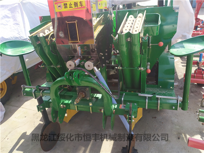 黑龙江绥化市恒丰牌2CM-2型土豆播种机