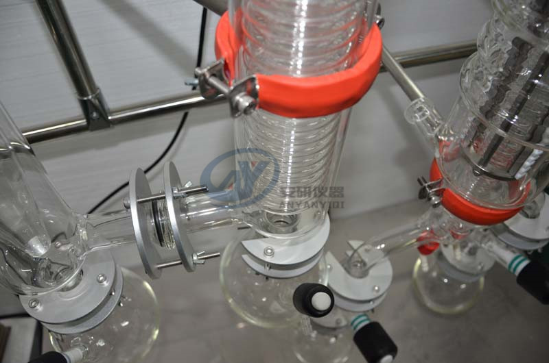 杭州安研玻璃薄膜蒸发器AYAN-B100刮板式薄膜蒸发设备