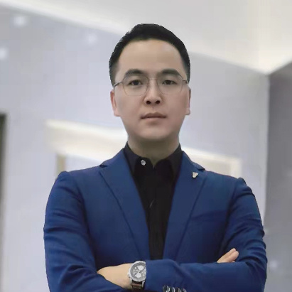 王 毅