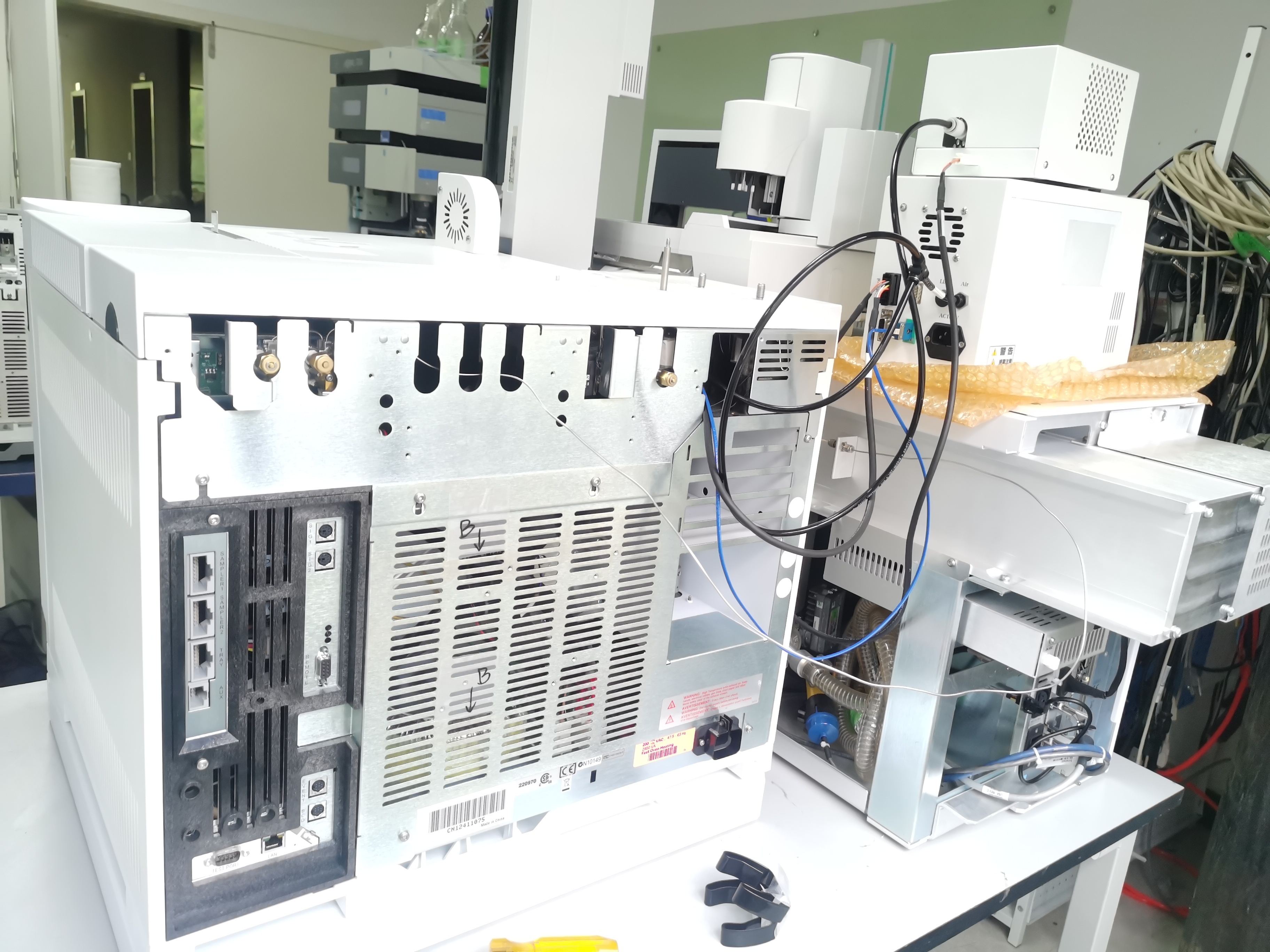 安捷伦7890A-7000C气相色谱仪串联三重四级杆质谱仪，GCMSMS