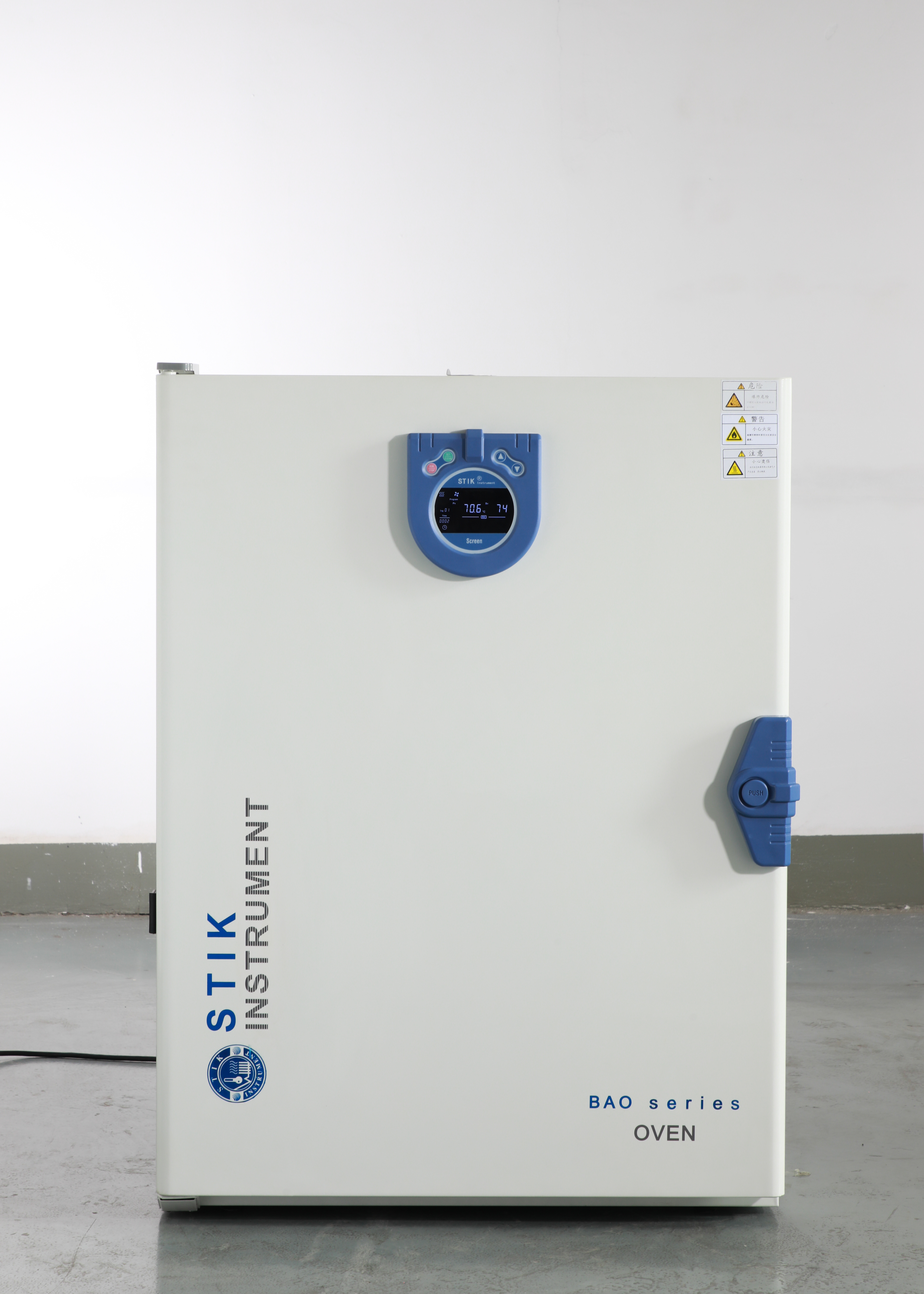施都凯恒温恒湿箱 5级自动除霜 水位监测自动补水 安全可靠
