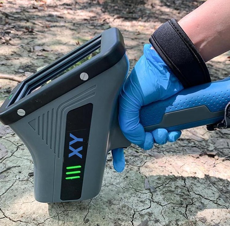 手持式X荧光土壤重金属分析仪
