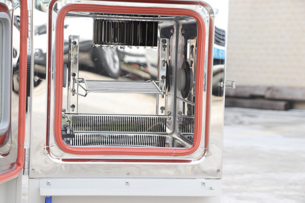 苏州高低温交变试验箱小型高低温湿热试验箱昆山高低温试验箱厂家