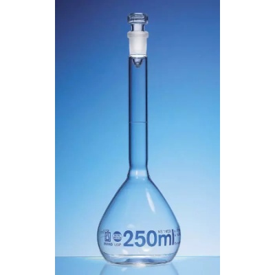容量瓶, BLAUBRAND&reg;, A级, DE-M, 硼 3.3, 带玻璃塞, USP证书