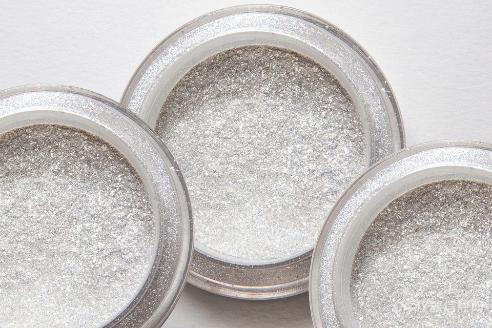 glitter-powder-186829_960_720.jpg