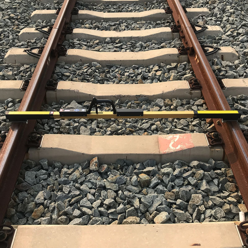 标准轨距数显轨距尺工务维修铁路工程测量GJC-JGX型