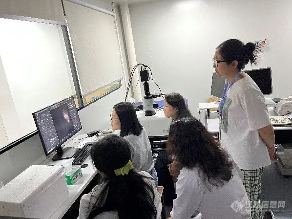 北京大学第二台LS18平铺光片显微镜装机培训圆满成功
