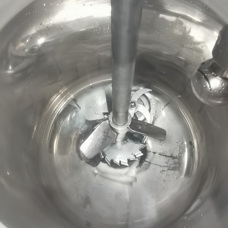 不锈钢液体搅拌罐电加热反应釜日化用乳化罐