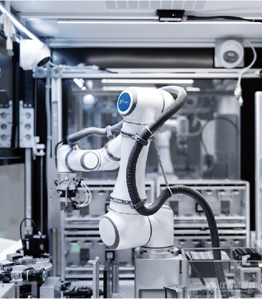 晶泰科技携手ABB机器人|打造柔性智能自动化实验室，突破研发效率瓶颈