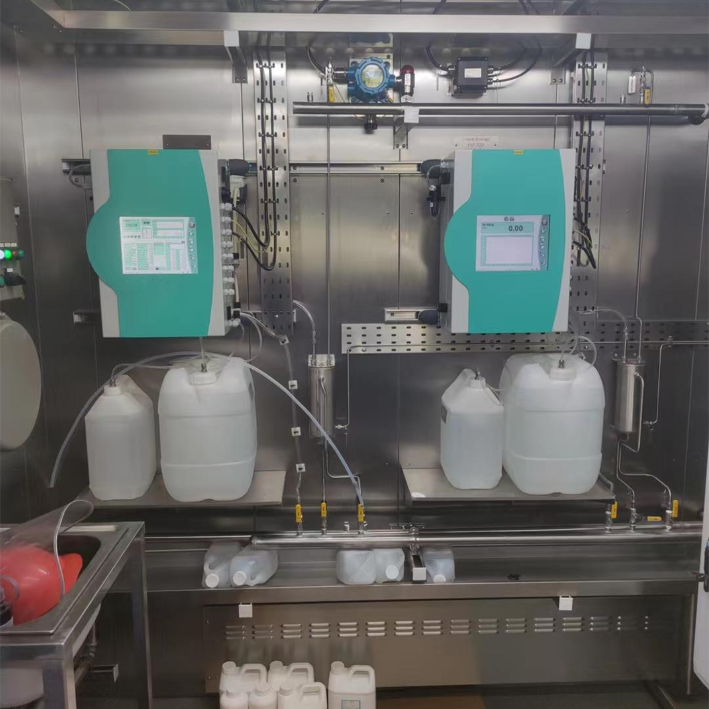 TETHYS-UV500 在线水中油、氨氮/硫化物分析仪