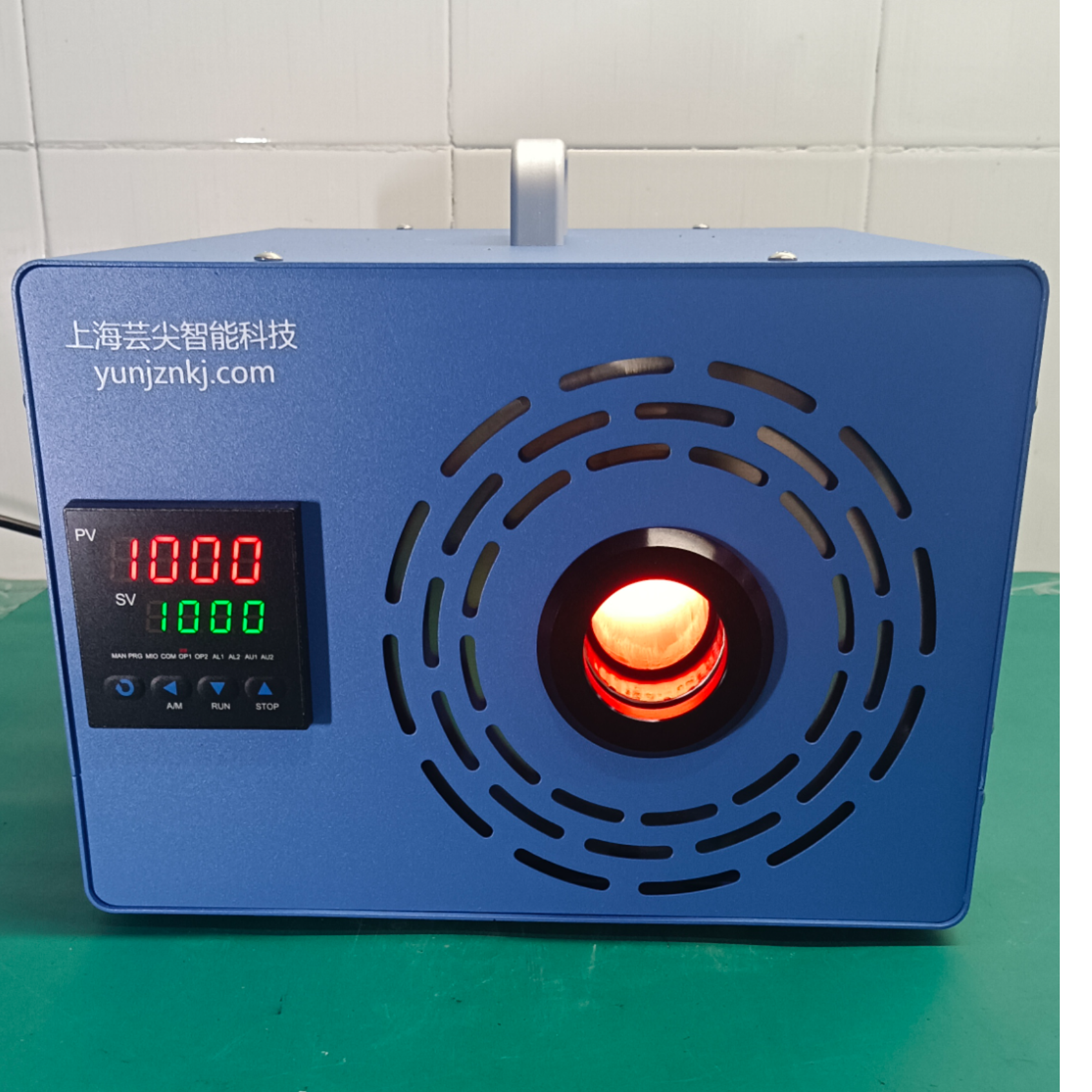 600℃便携腔式点源高精度高温热成像校准测试计量黑体炉