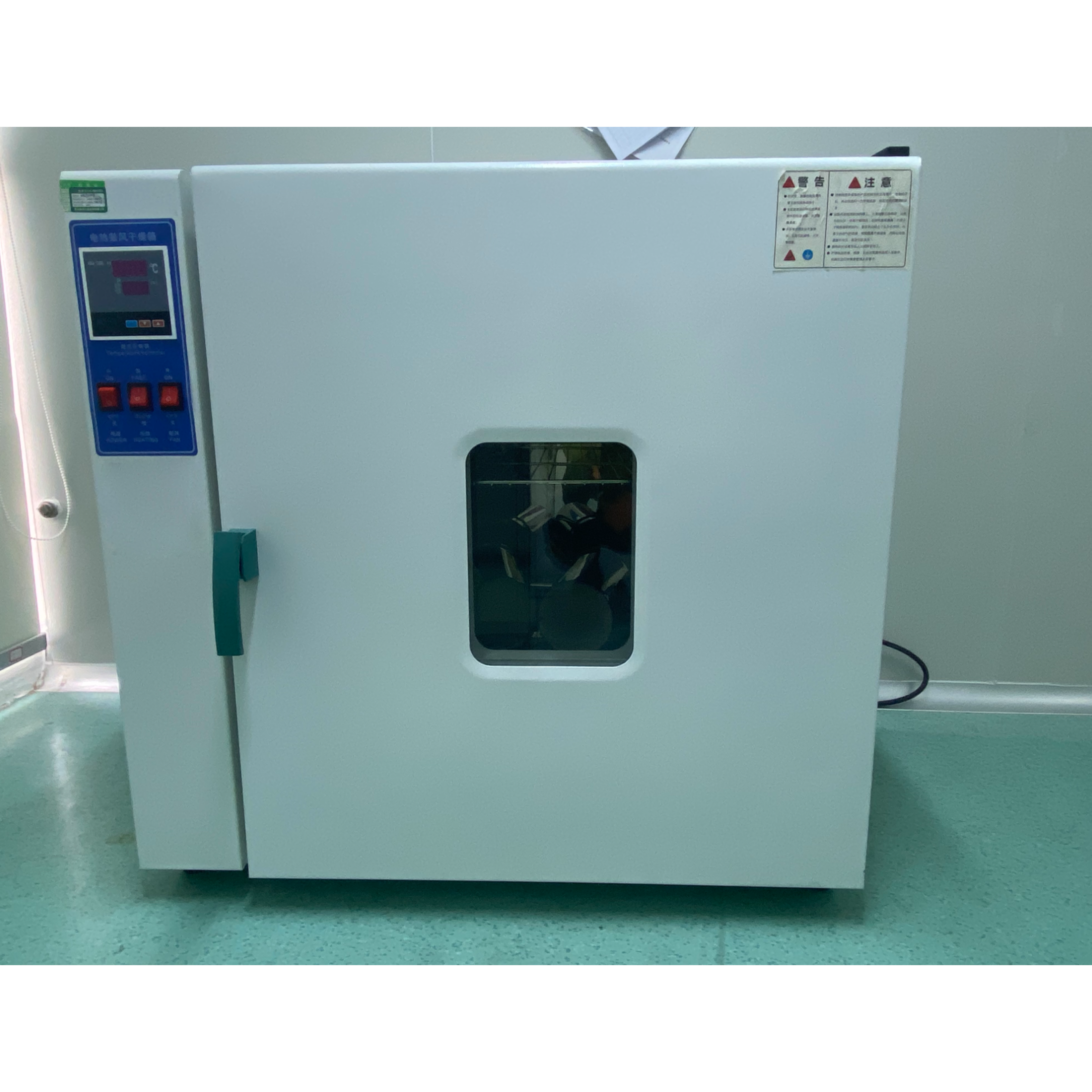 电热恒温干燥箱 实验室高温烘干箱 140L