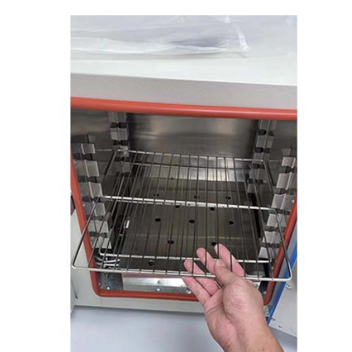 电热鼓风干燥箱101-2A实验室高温烤箱
