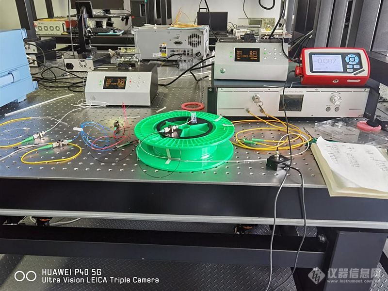 C波段EDFA光纤放大器系统技术方案