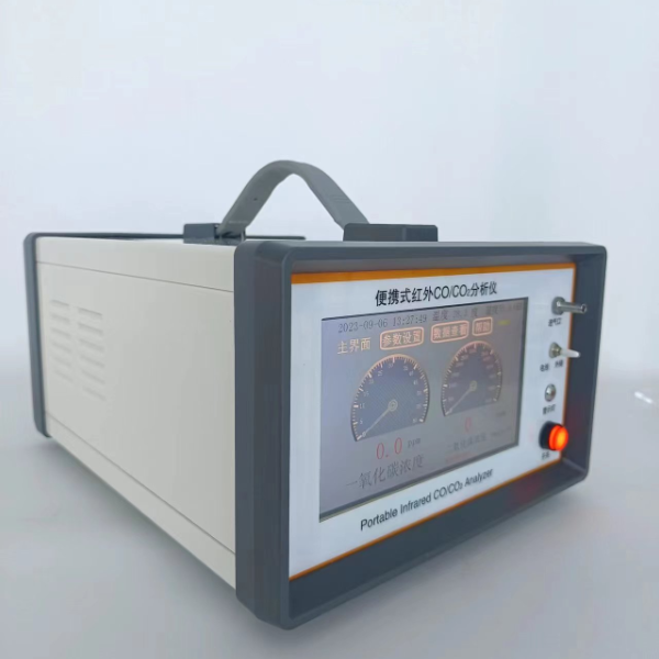 XY-W100L微量氧分析仪